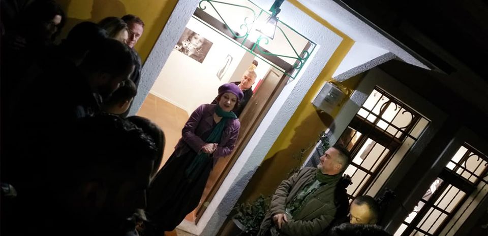 Hapet Galeria “Oda” në Shkodër, të ardhurat e ekspozitës së parë i dedikohen të prekurve nga tërmeti