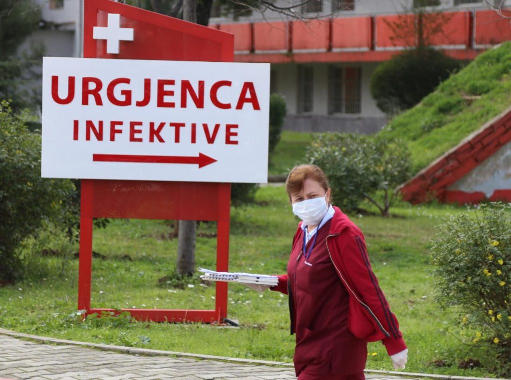 Vuante nga tromboza, vdes në Tiranë pacienti nga Shkodra, kishte rezultuar pozitiv me Covid 19
