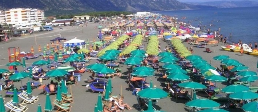 Keni bërë plane për plazh në Velipojë? Prisni! Ministrja Manastirliu bën njoftimin me shumë rëndësi