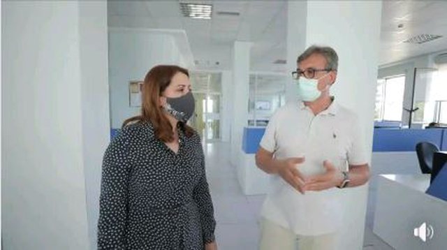 Skënder Brataj jep alarmin: Në 24 orët e fundit janë shtruar 16 pacientë në dy spitalet Covid