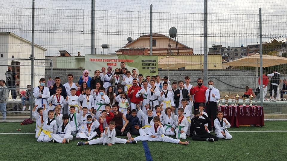 Vllaznia shpallet kampione e Shqipërisë me të rinjtë në taekondo