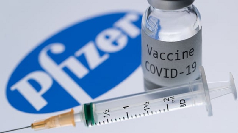Mbretëria e Bashkuar miraton vaksinën PfizerBioNTech për përdorim