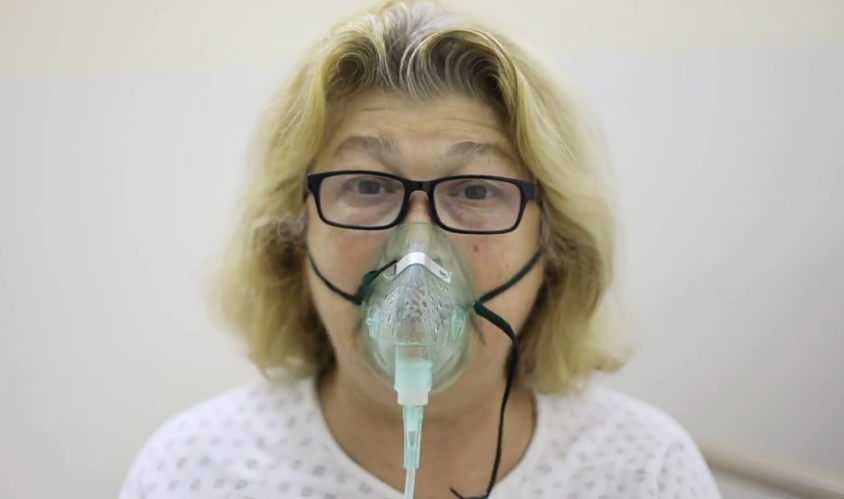 Del foto e parë e Justina Aliaj nga spitali Infektiv, dëshmia e saj është rrëqethëse: Nuk e harroj kurrë, ishte e tmerrshme