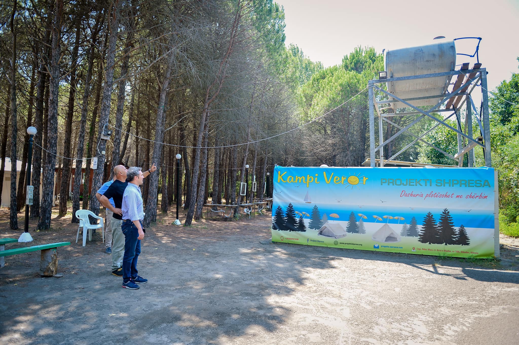 Bardh Spahia viziton kampin e Projektit “Shpresa” ne Velipoje