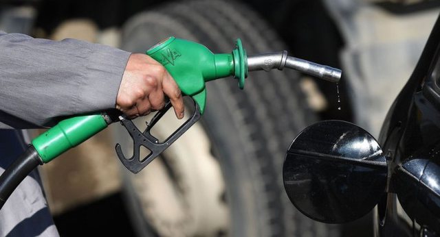Ulen çmimet, nga sot nafta do të shitet 193 lekë për litër, benzina 190 lekë dhe gazi 80 lekë
