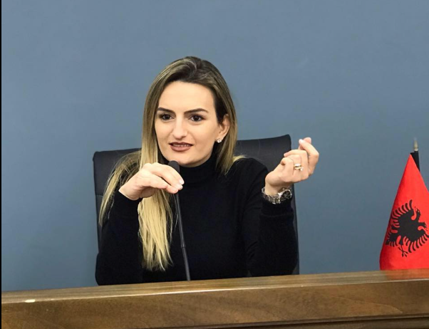 Imelda Kraja, emerohet Drejtore e Sherbimit Social ne Bashkine Shkoder