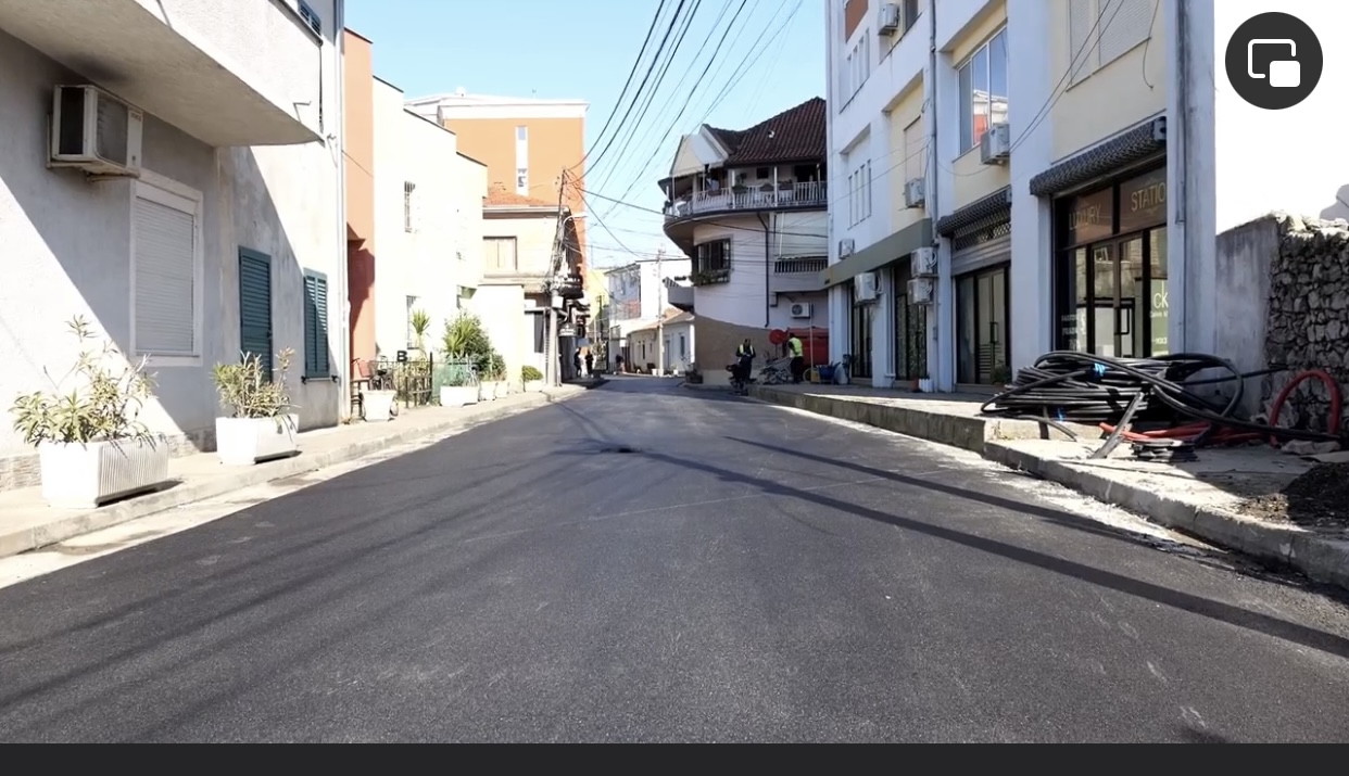 Transformohet rruga “Besnik Sykja” / Benet Beci: Çdo ditë në punë në përmirësim të infrastrukturës rrugore