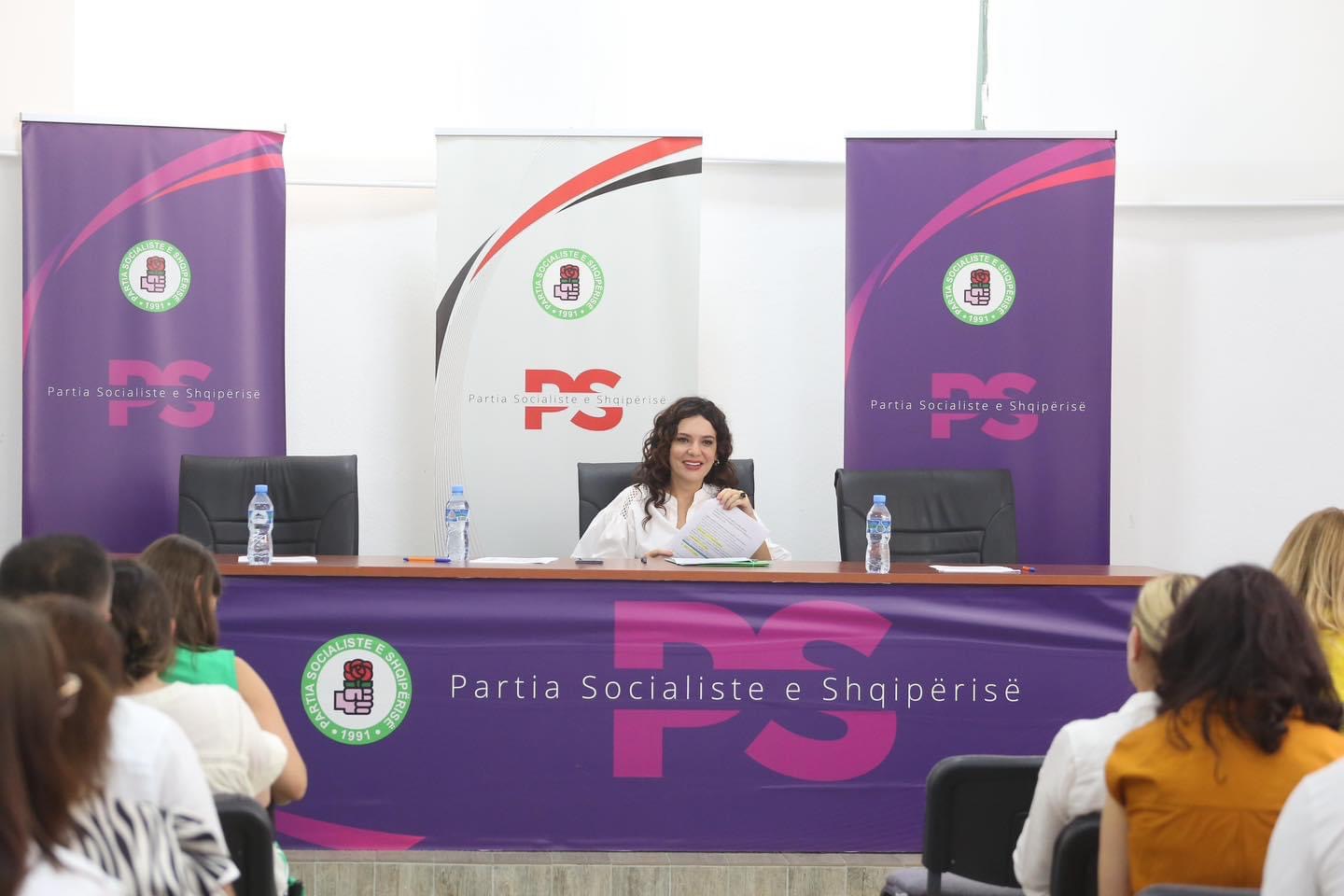 Elisa Spiropali mbledh Këshillin Koordinues të PS Qarku Shkodër / Ja fokusi i takimit