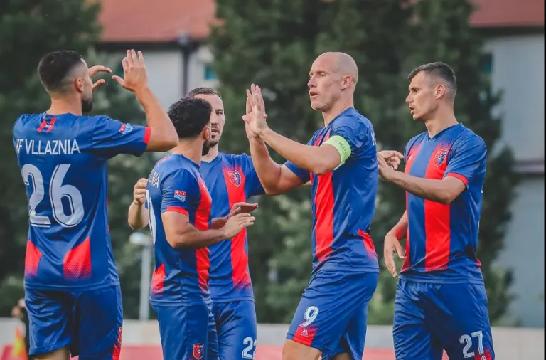 Tjetër miqësore për Vllazninë, të martën kuqeblutë do të ndeshen me HSK Posusje