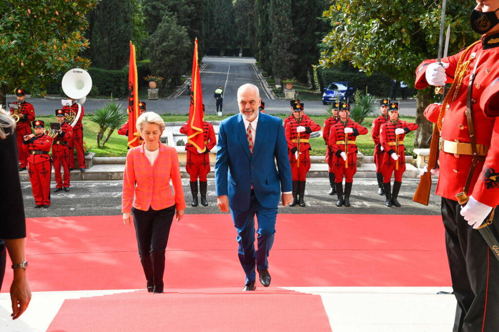 Presidentja e KE-së, Ursula von der Leyen të mërkurën në Tiranë. Zbardhet axhenda e vizitës