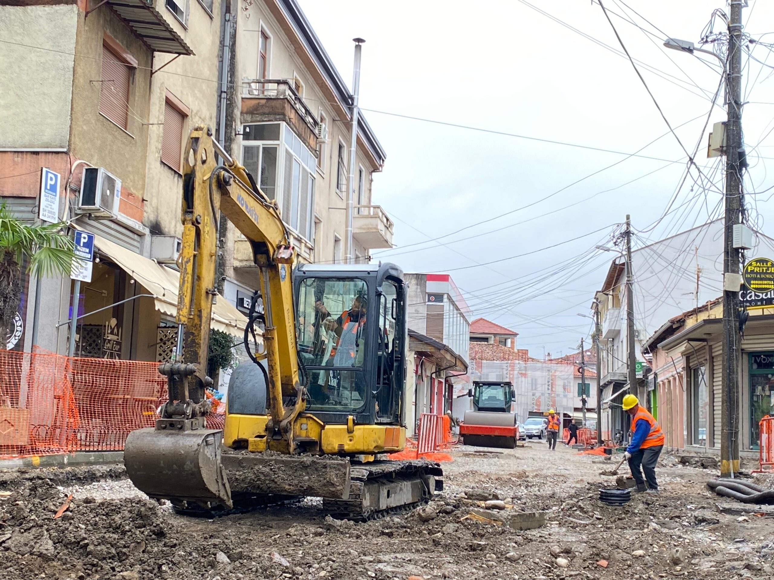 Foto lajm / Kantieri i punimeve për Zdralen