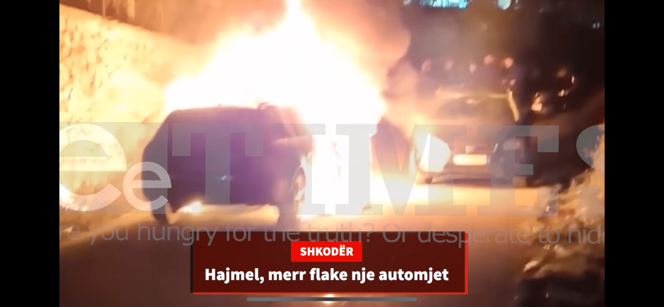 Shpërthen në flakë një automjet në Vau Dejës