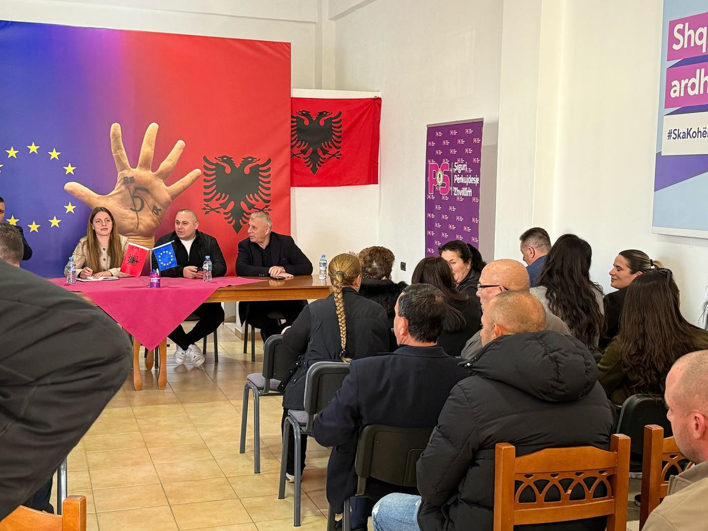 Frrok Gjini me strukturat e PS ne Vau Dejes / Energjia dhe besimi i ekipeve tona është garancia më e fortë për fitore!