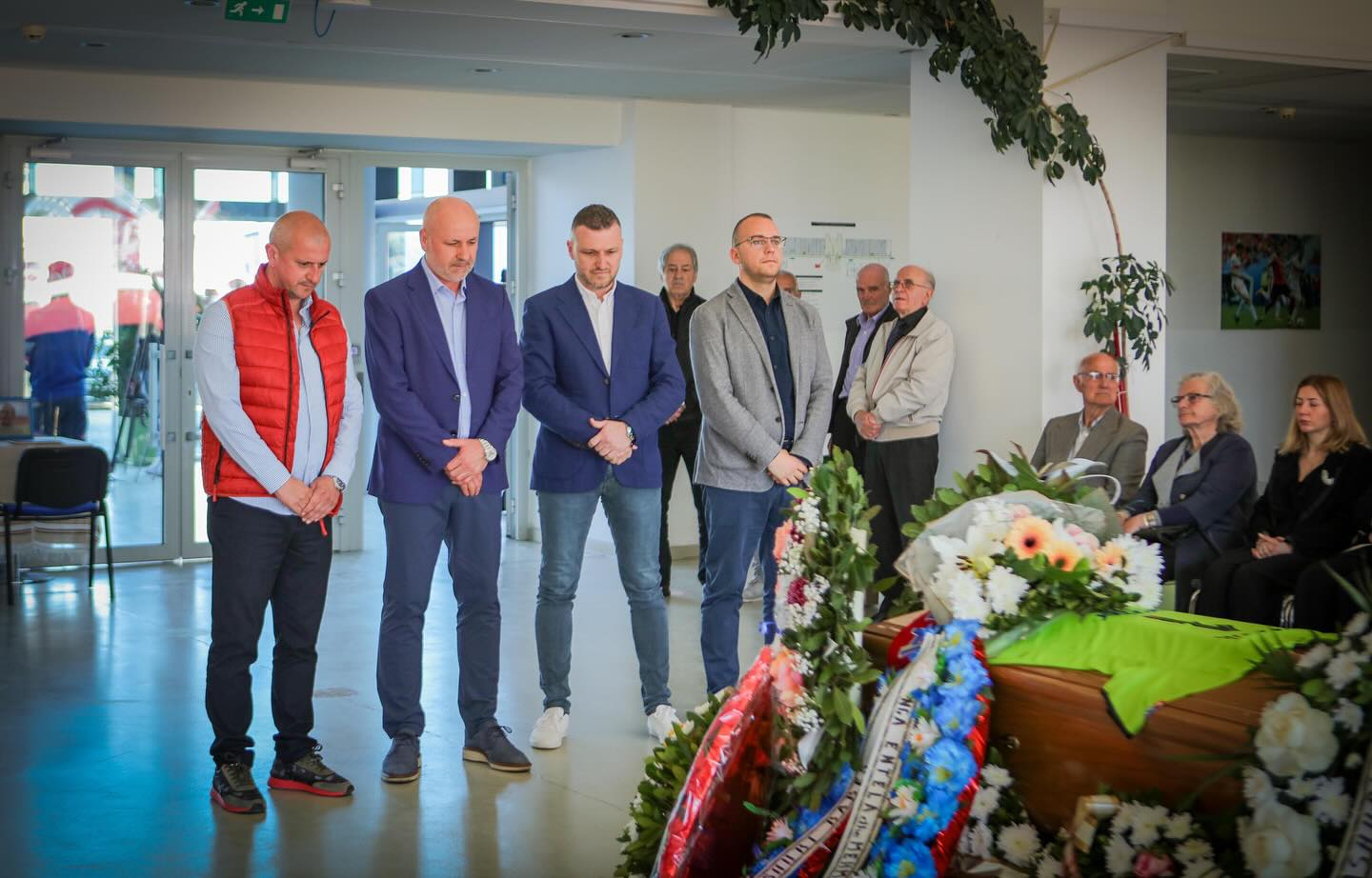 Homazhet ne nderim te legjendes Paulin Ndoja!