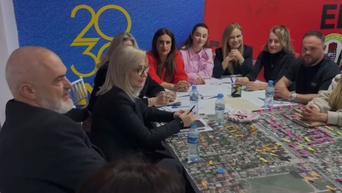 Rama nga Kamza: Elisa është frymë, nga Kamza në Shkodër, tani në Kavajë, ku shkon ajo shkon fitorja
